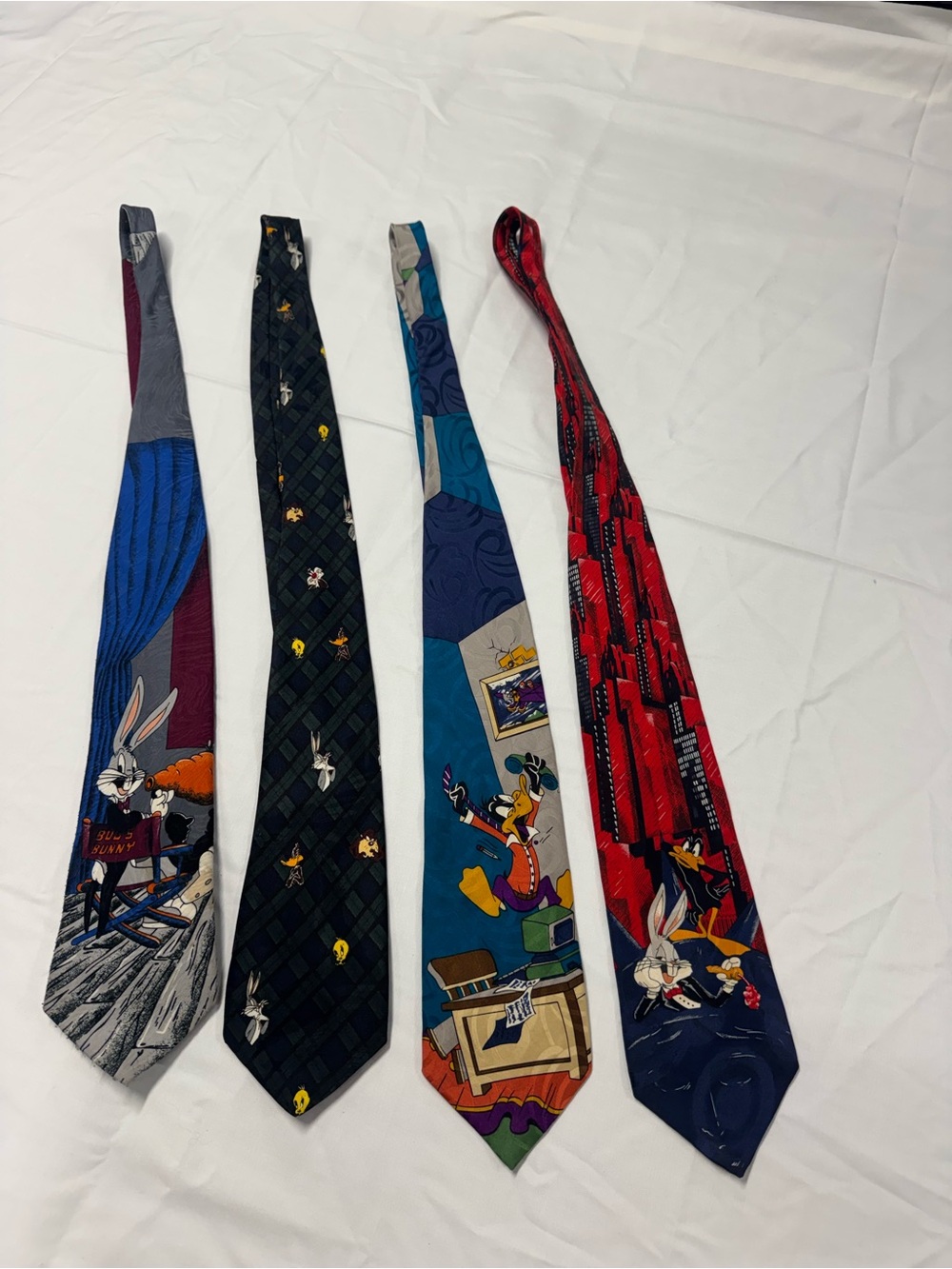 Vintage 90’s Looney Tunes Necktie Lot – 4 Licensed Character Ties